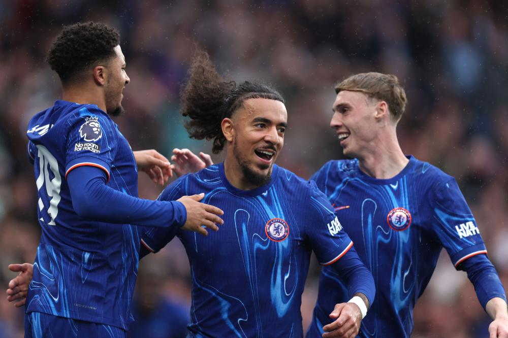 湖人队凭借 湖人队凭借